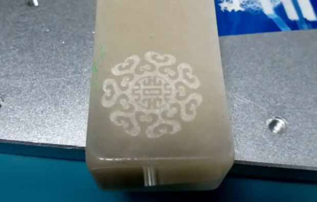 玉石激光打標機